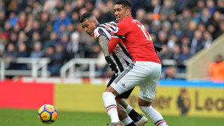 Защитникът на Манчестър Юнайтед Крис Смолинг заяви че футболистите