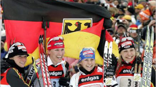 Отборът на Франция спечели златния медал в смесената щафета