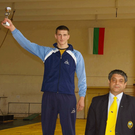 Българите със злато, два сребърни и 5 бронзови отличия в борбата