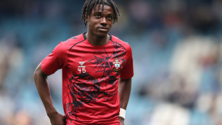 Халфът на Челси Ромео Лавия е аут за поне един