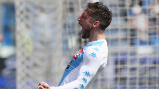 Нападателят Дрис Мертенс напусна Наполи потвърдиха от клуба Договорът на