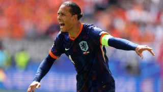 Звездата на националния отбор на Нидерландия Върджил ван Дайк смята