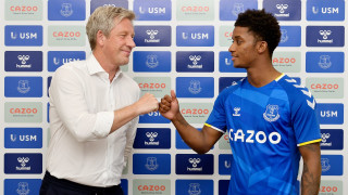 Полузащитникът на Евертън Демарай Грей премина в клуба от Про